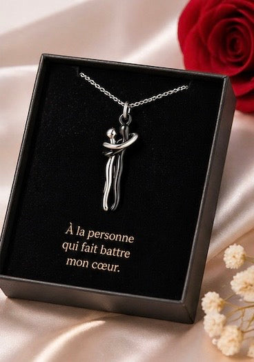 Collier Love Hug